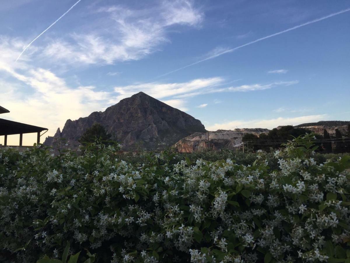 Villa Atena Baia Cornino クストナーチ エクステリア 写真